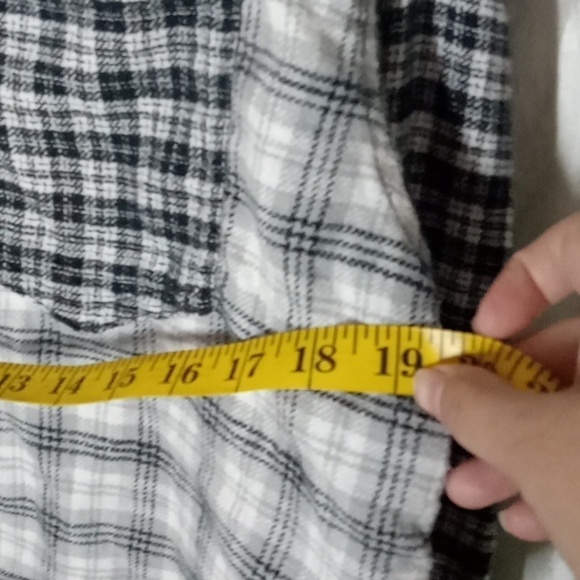 American eagle flannel hooded crop top Y2k - Picture 5 of 6